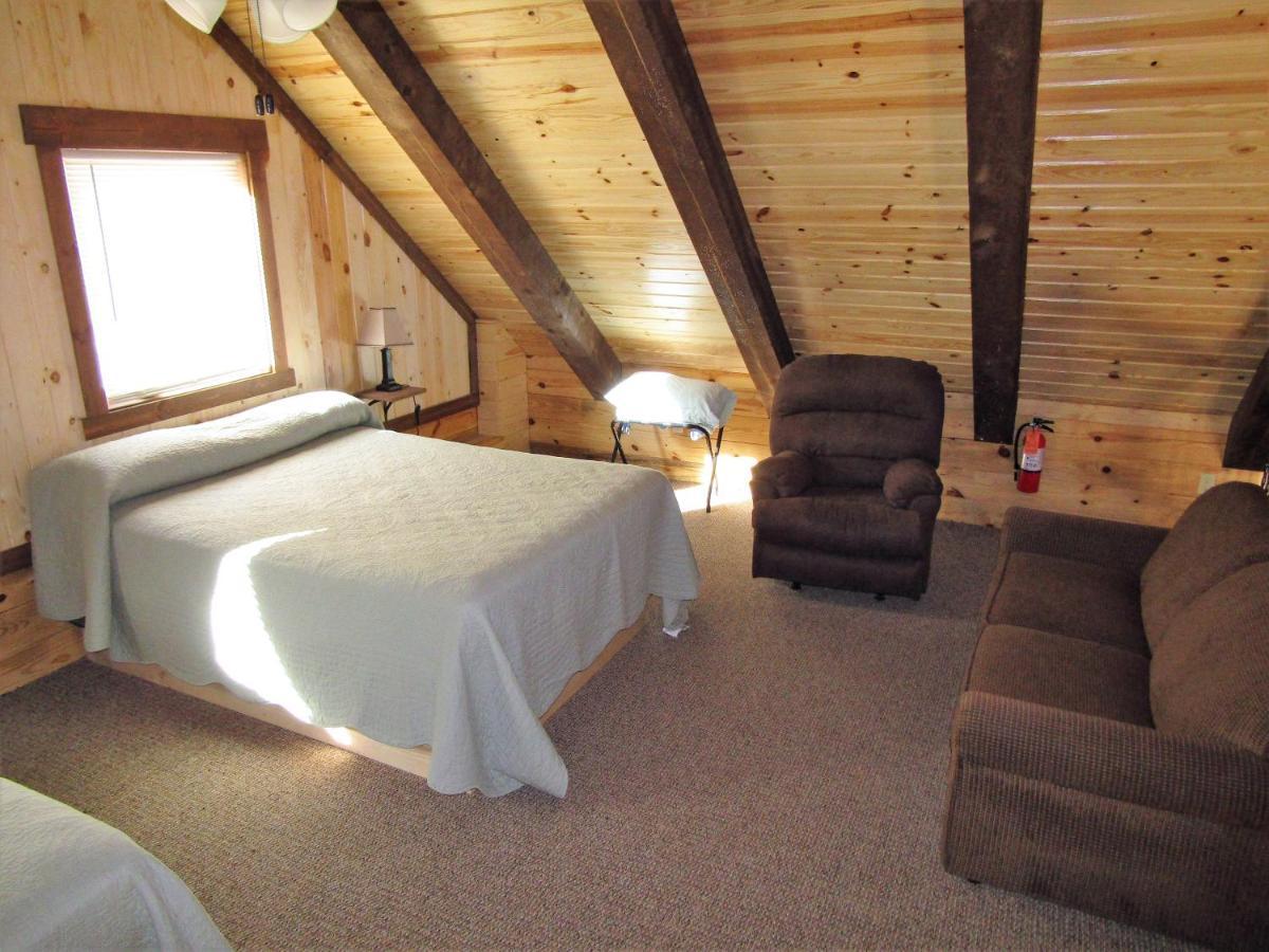 Freedom Ridge Cabins ヒル・シティ エクステリア 写真