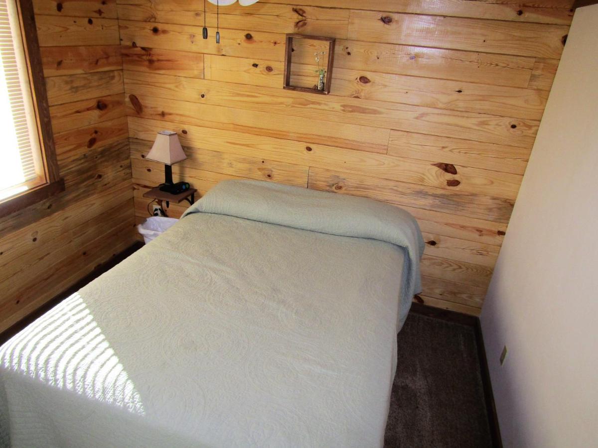 Freedom Ridge Cabins ヒル・シティ エクステリア 写真