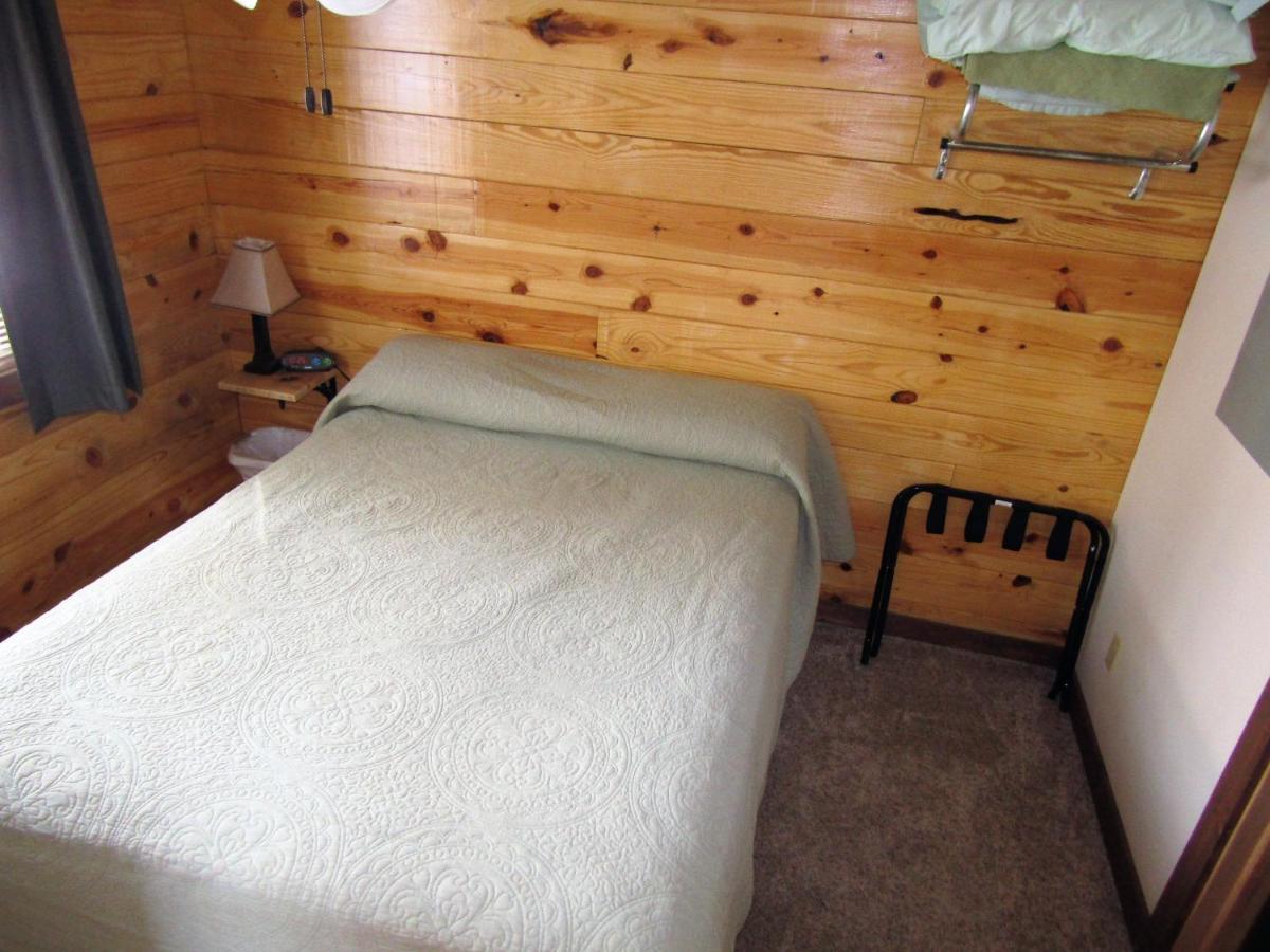 Freedom Ridge Cabins ヒル・シティ エクステリア 写真