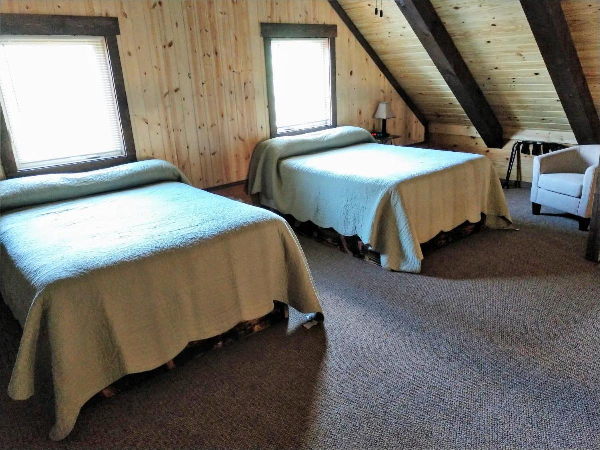 Freedom Ridge Cabins ヒル・シティ エクステリア 写真